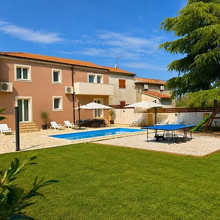 Countryside Pool Escape * Smoljanci